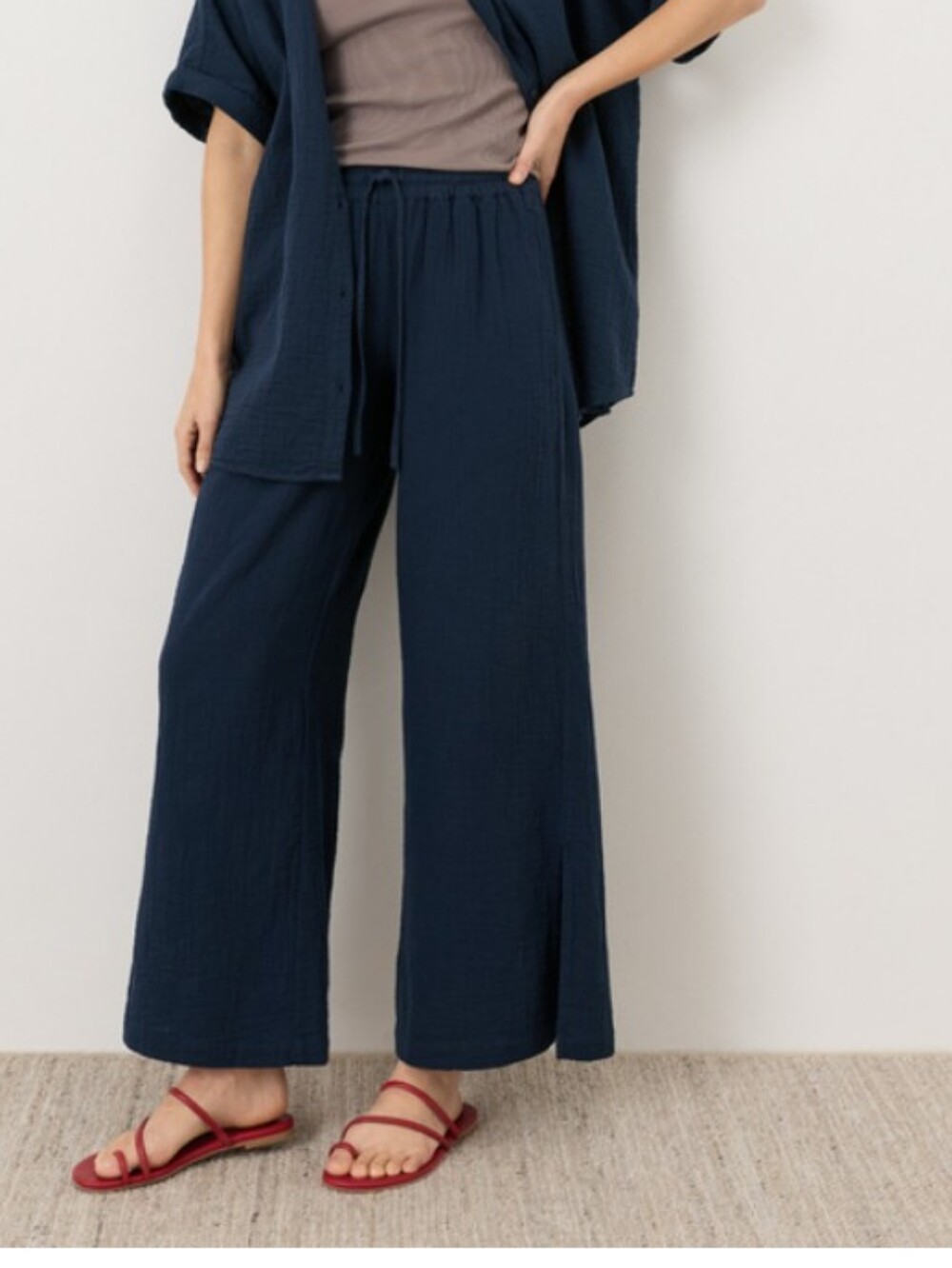 NWT Organic Coastal Double Gauze Split Hem Wide Leg Pant Size Large Navy Blue - Picture 7 of 12